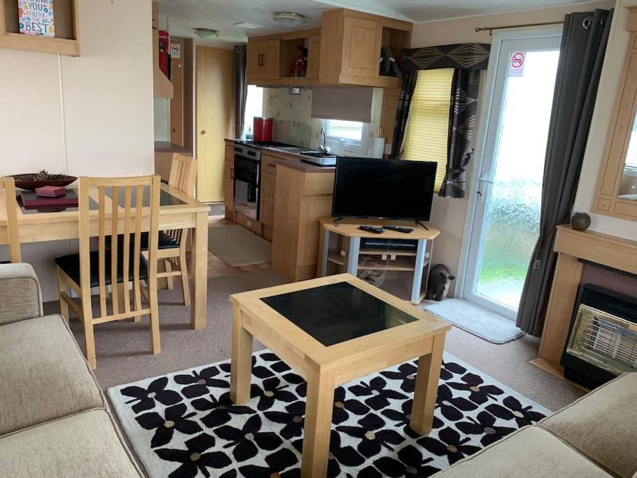 6 Berth Caravan On Sealands Site. Double Glazing Vila Ingoldmells Exterior foto
